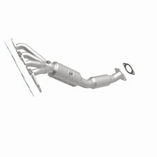 Load image into Gallery viewer, MagnaFlow Direct Fit Catalytic Converter 08-09 Ford Focus 2.0L - 49852
