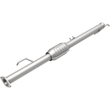 Load image into Gallery viewer, MagnaFlow Direct Fit Catalytic Converter 00-04 Tundra 3.4L Rear - 93663