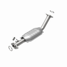 Load image into Gallery viewer, MagnaFlow Direct Fit Catalytic Converter 00-04 Tundra 4.7L P/S OEM - 49117