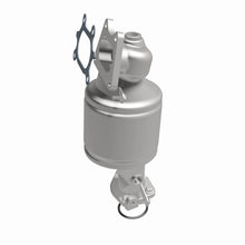 Load image into Gallery viewer, MagnaFlow 04-07 Saturn Vue 3.5L Direct Fit Converter - 5551741