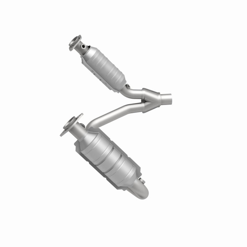 MagnaFlow 06 Mitsubishi Raider Direct Fit Catalytic Converter (California) - 4451627