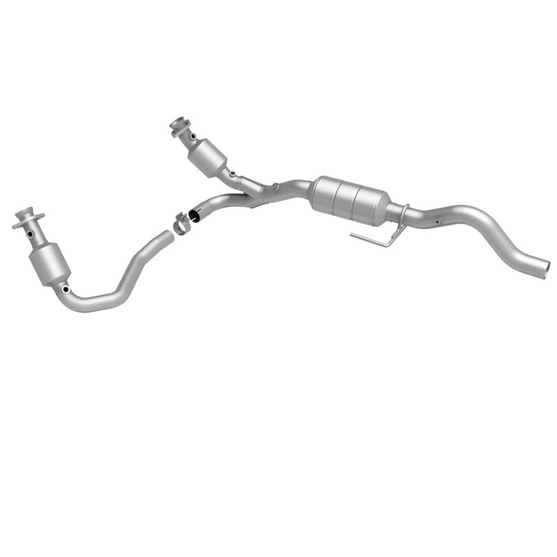 MagnaFlow Direct Fit Catalytic Converter 02-03 Dodge Durango 5.9L - 51351