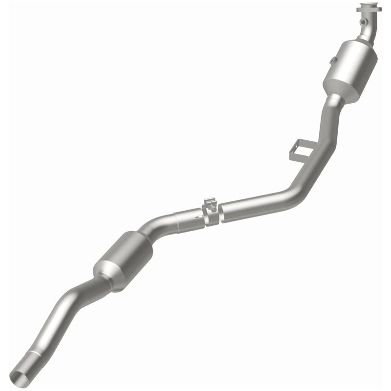 MagnaFlow Direct Fit Catalytic Converter OEM 2007 Mercedes-Benz E350 Underbody - 69.125in Length - 5411666