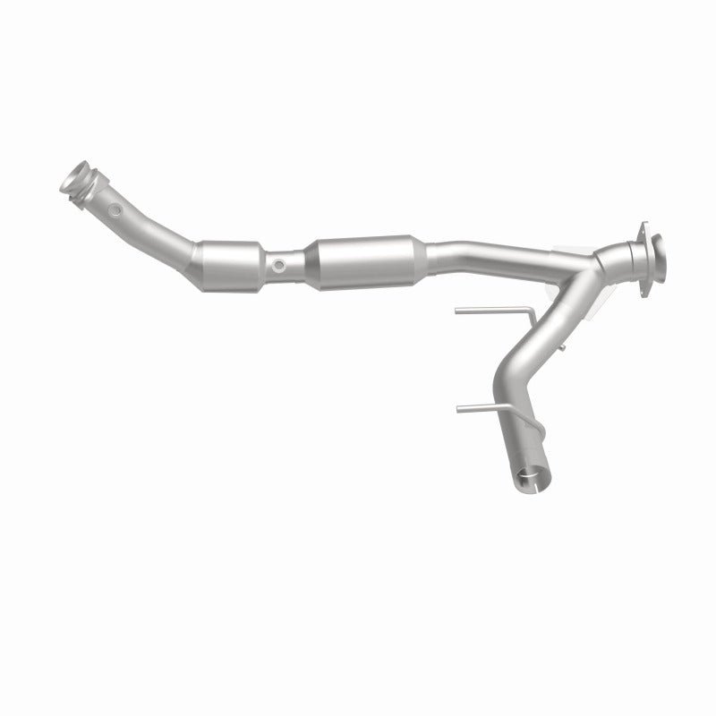 MagnaFlow 03-04 Ford Expedition 5.4L Direct Fit Converter - 4583078