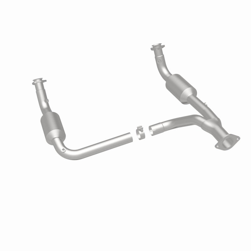 MagnaFlow 2000 Cadillac Escalade 5.7L Direct Fit Converter - 4451420