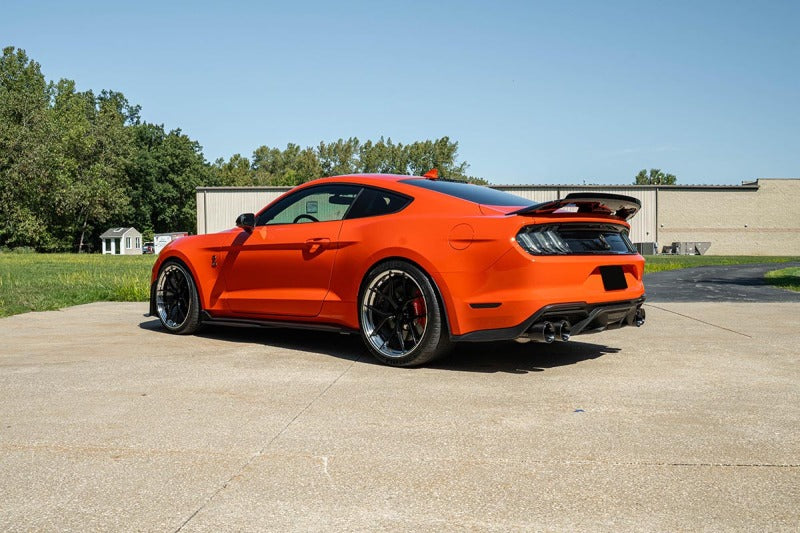 Corsa 20-22 Ford Mustang GT500 3.0in Dual Rear Exit Catback w/ Twin 5.0in Black Carbon Fiber Tips - 21292CFBLK