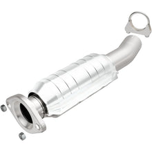 Load image into Gallery viewer, MagnaFlow Direct Fit Catalytic Converter 04 Toyota Sienna 3.3L - 23084