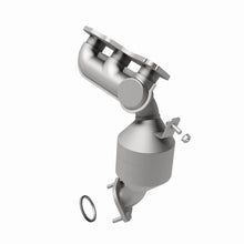 Load image into Gallery viewer, MagnaFlow Direct Fit Catalytic Converter 08-09 Toyota Highlander 3.5L - 51858