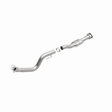 Load image into Gallery viewer, MagnaFlow Direct Fit Catalytic Converter 03-07 GM 2500/3500 Passenger Side - 24438