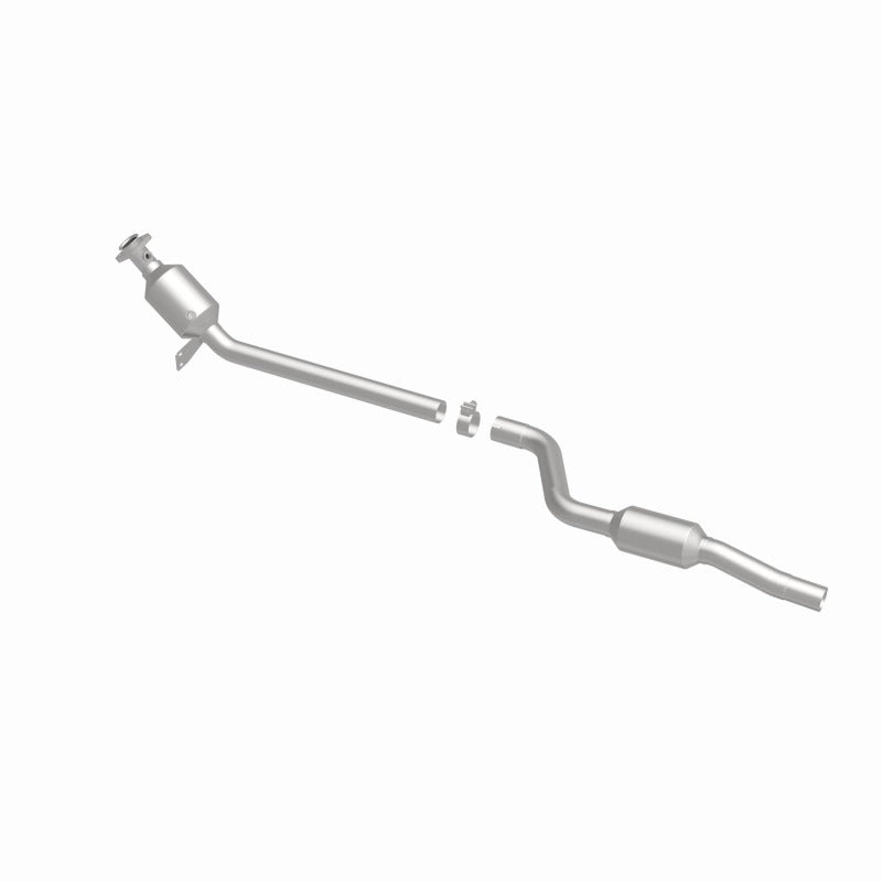 MagnaFlow 12-14 C350 V6 3.5 OEM Underbody Direct Fit Converter - 21-448