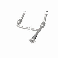 Load image into Gallery viewer, MagnaFlow 2004 Buick Rainier 5.3L Direct Fit Converter - 4451172