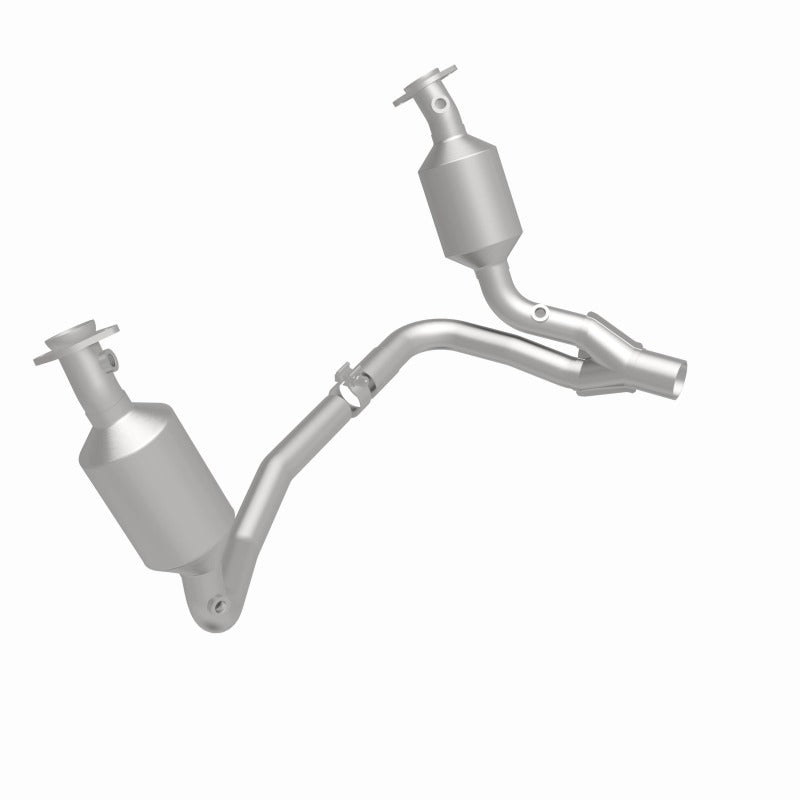 MagnaFlow 2004 Dodge Dakota 4.7L Direct Fit Catalytic Converter - 4651658