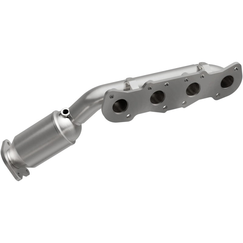 MagnaFlow Direct Fit Catalytic Converter 12-16 Hyundai Equus V8 5.0L Manifold - 22-092