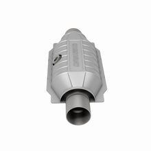 Load image into Gallery viewer, MagnaFlow Universal Catalytic Converter 2.5 OBDII Rear Mid-Bed 02 - 447256