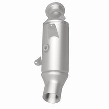Load image into Gallery viewer, MagnaFlow Direct Fit Catalytic Converter 2015 BMW 640i/740i Underbody - 52254