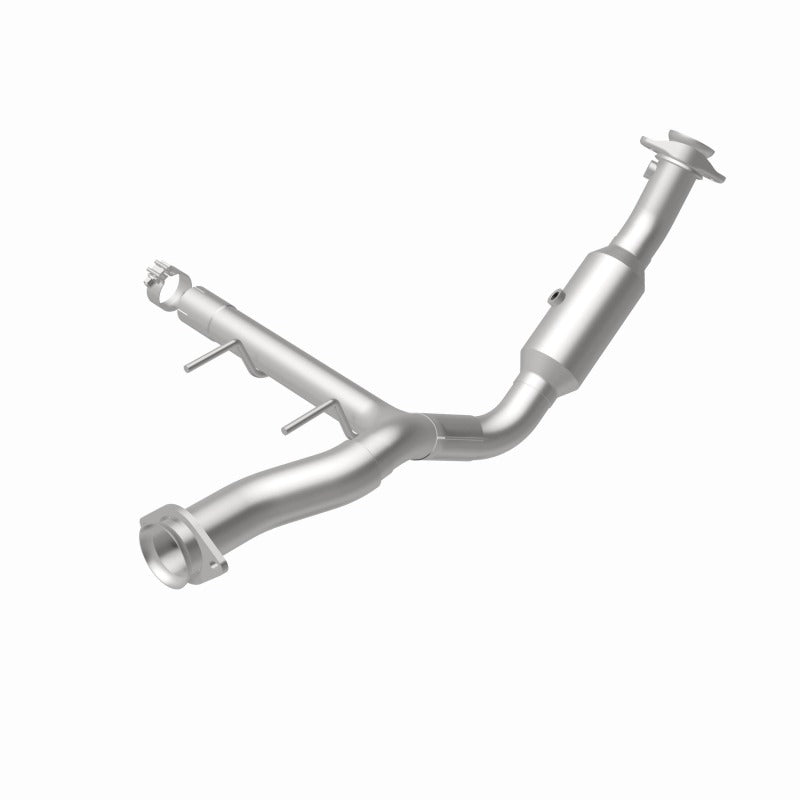 MagnaFlow 15-17 Ford F-150 5.0L Direct Fit Converter - 5551470