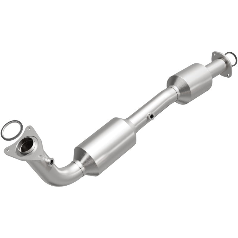 MagnaFlow 07-18 Toyota Tundra 5.7L CARB Compliant Direct-Fit Catalytic Converter - 5582630
