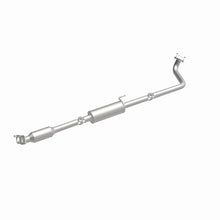 Load image into Gallery viewer, MagnaFlow Direct Fit Catalytic Converter 18-19 Hyundai Kona L4 OEM Underbody - 280042