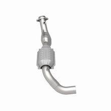 Load image into Gallery viewer, MagnaFlow Direct Fit Catalytic Converter 97-98 F150/F250 4.6L 4Wd D/ - 23344
