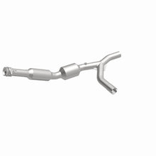 Load image into Gallery viewer, MagnaFlow 2007 Ford E-150 4.6L Direct Fit Converter - 5582310