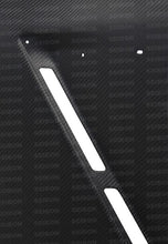 Load image into Gallery viewer, Seibon 09-10 Nissan GT-R R35 OEM Dry Carbon Fiber Fenders