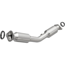 Load image into Gallery viewer, MagnaFlow Direct Fit Catalytic Converter 07-08 Nissan Sentra 2.0L (49 State) - 49753