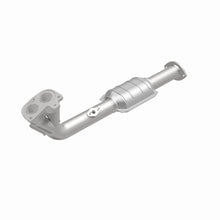 Load image into Gallery viewer, MagnaFlow Direct Fit Catalytic Converter 96-00 4-Runner 3.4L - 27301