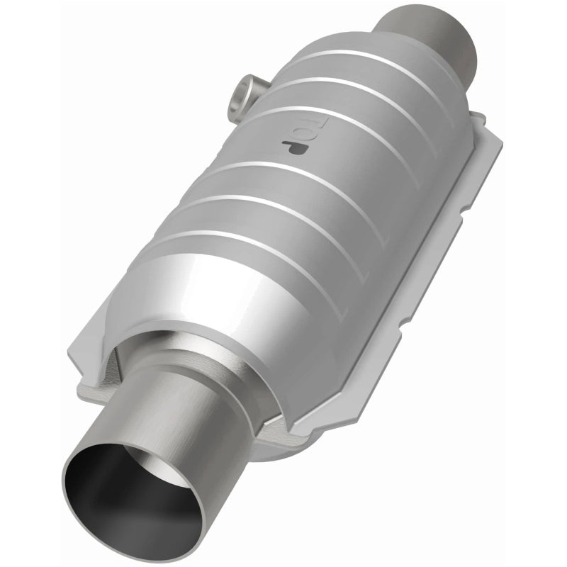 MagnaFlow Universal Catalytic Converter 2.50 OEM Angled O2 - 52326