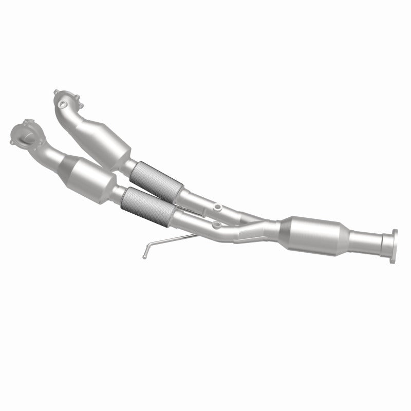 MagnaFlow 02-05 S80 2.9 L Underbody Direct Fit Converter - 52160