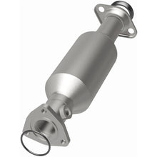 Load image into Gallery viewer, MagnaFlow Conv DF 97-01 Honda CR-V 2.0L - 23767