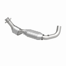 Load image into Gallery viewer, MagnaFlow Direct Fit Catalytic Converter 97-98 Ford F-150 Pickup 4.2L D/S 4WD (49 State) - 93428