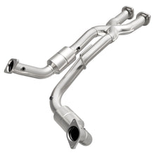 Load image into Gallery viewer, MagnaFlow Direct Fit Catalytic Converter Jeep Grand Cherokee SRT-8 - 49046