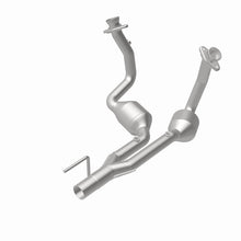Load image into Gallery viewer, MagnaFlow Direct Fit Catalytic Converter 04 Jeep Grand Cherokee 4.7L - 49074