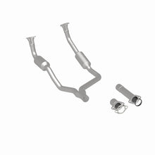 Load image into Gallery viewer, MagnaFlow Direct Fit Catalytic Converter 90-93 Land Rover Range Rover 3.9L V8 - 3391821