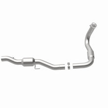 Load image into Gallery viewer, MagnaFlow 01-06 Sierra 2500 HD 6.0L D/S Direct Fit Converter - 52492