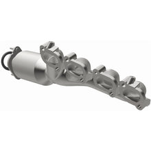 Load image into Gallery viewer, MagnaFlow 04-06 Cadillac SRX 4.6L Direct Fit Converter - 4551070
