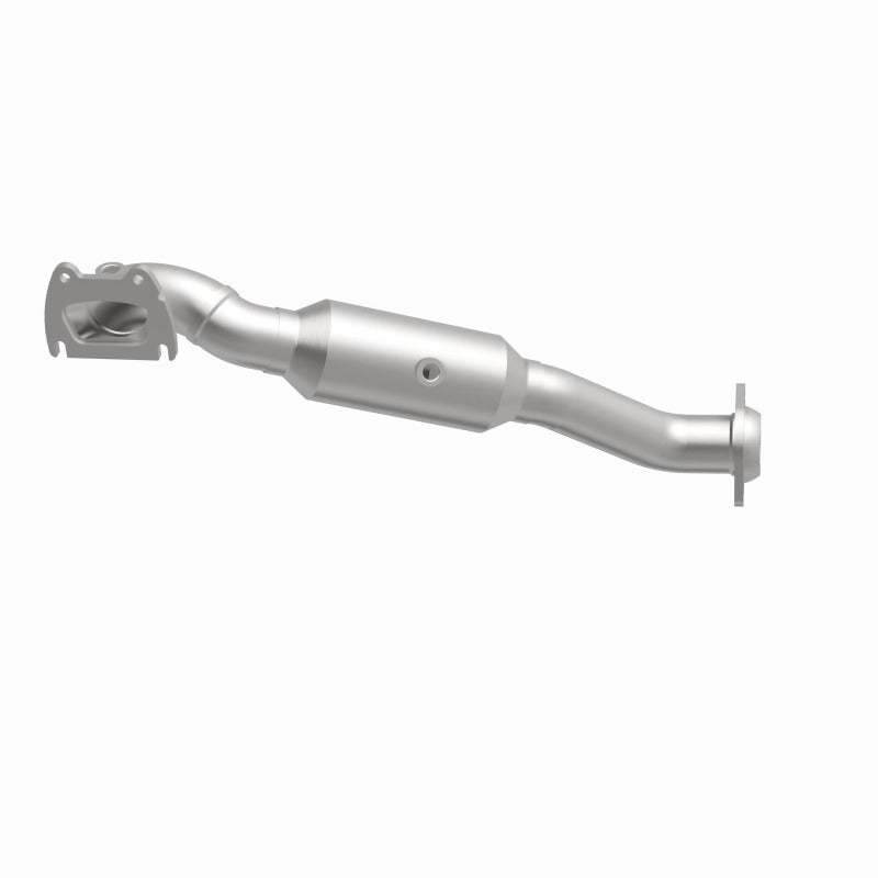 MagnaFlow Direct Fit Catalytic Converter 15-19 Ram 1500 3.6L OEM Grade Fed/EPA Compliant Manifold - 22-177