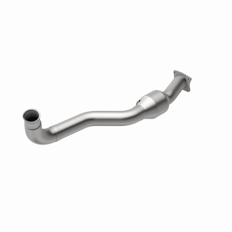 MagnaFlow Direct Fit Catalytic Converter01-05 GM Silv/Sierra 6.6L - 60501