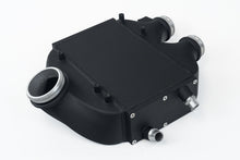Load image into Gallery viewer, CSF 2014+ BMW M3/M4 (F8X) Top Mount Charge-Air-Cooler - Crinkle Black - 8082