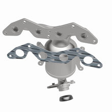 Load image into Gallery viewer, MagnaFlow 01-04 Honda Civic DX/LX Manifold DF Converter - 50884