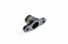 Load image into Gallery viewer, Radium Engineering FPR Adapter - 8AN ORB 16mm Bore 39mm Spacing M6 - Evolution 8/9 4G63 - 20-0302
