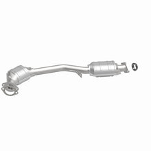 Load image into Gallery viewer, MagnaFlow Direct Fit Catalytic Converter 99-04 Subaru Forester 2.5L - 444043