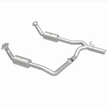 Load image into Gallery viewer, MagnaFlow 09-13 Ford E-350 Super Duty V10 6.8 OEM Underbody Direct Fit Catalytic Converter - 21-599