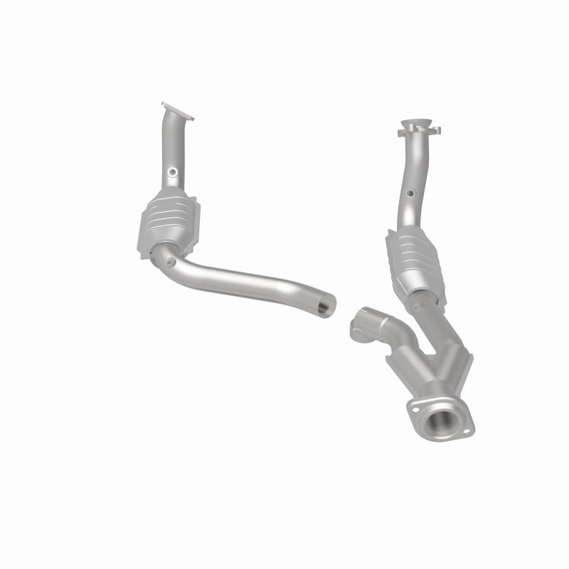 MagnaFlow Direct Fit Catalytic Converter 03-06 Chevy SSR 5.3/6.0 OEM - 49580