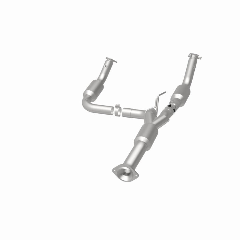 MagnaFlow 12-14 Chevrolet Silverado 2500 HD 6.0L Direct Fit Converter - 5582812