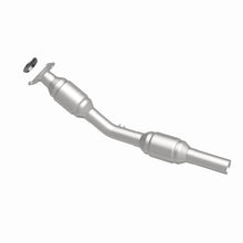 Load image into Gallery viewer, MagnaFlow Direct Fit Catalytic Converter Converter 05-08 Toyota Corolla 1.8L - 551461