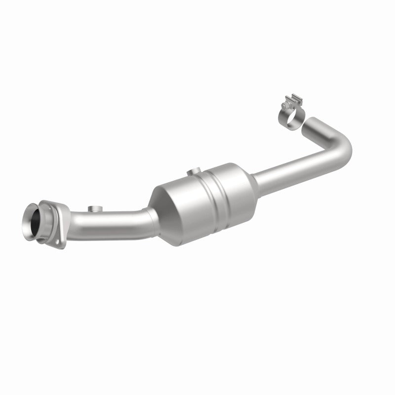 MagnaFlow Direct Fit Catalytic Converter 2011-2014 F-150 3.7L Underbody - 52157