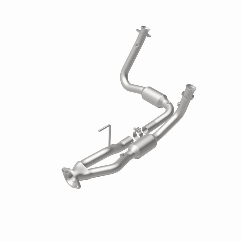 MagnaFlow 05-06 Jeep Grand Cherokee 3.7L Direct Fit Converter - 5451687