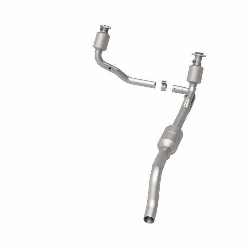 MagnaFlow Direct Fit Catalytic Converter 00-03 Dodge Durango 4.7L - 51338