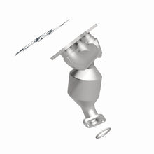 Load image into Gallery viewer, MagnaFlow 07-10 Toyota Sienna 3.5L Direct Fit Converter - 5582832